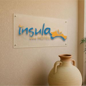 Insula Hotel